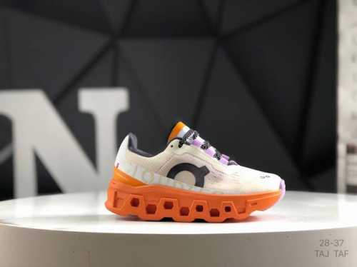 精品童鞋 On昂跑 Cloudsurfer 户外街头机能风跑步鞋 Cloud Hi Edge户外机能融合街头潮流 越界开启全新都市探索 Cloudtec专利科技