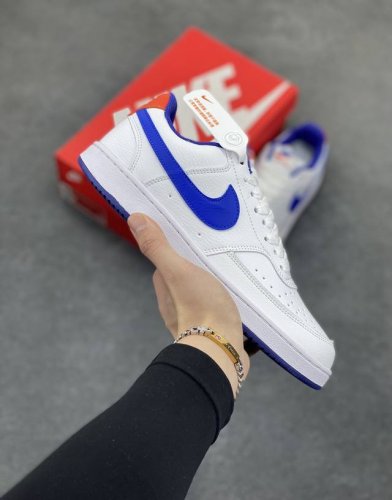 超级福利 核心特价 长期补货 Nike Court Borough 低帮百搭透气休闲运动板鞋男女鞋 经典耐用的设计，兼顾舒适脚感和出众风范，演绎匠心之作。结构性