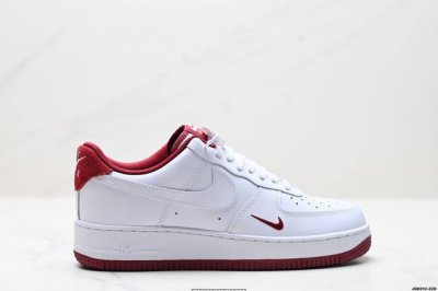 公司级Nike Air Force 1‘07 Lv8 原楦头原纸板 打造纯正低帮空军版型 专注外贸渠道 全掌内置蜂窝气垫 原盒配件 原厂中底钢印、拉帮完美 货号