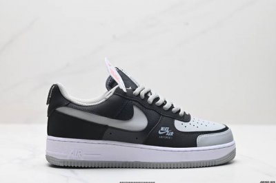 公司级nike Air Force 7 Lv8 原楦头原纸板 打造纯正低帮空军版型 专注外贸渠道 全掌内置蜂窝气垫 原盒配件 原厂中底钢印、拉帮完美 货号:Bq