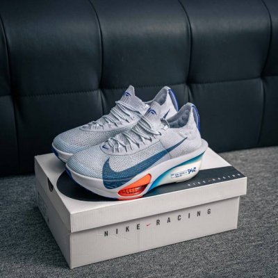 核心私 nike Air Zoom Alphafly Next% 整体采用前作的设计语言 并且对后者的细节进行升级 马拉松和长距离路跑的性能极限设计而生 货号