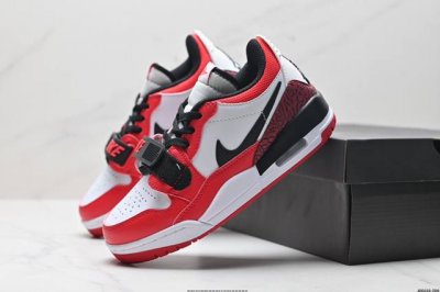 真标三合一最强合体，多种新配色回归耐克Nike Air Jordan Legacy 312 Low”White Grey Fog Blue Red“乔丹最强三合