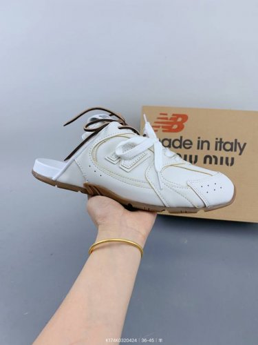 公司级 新百伦 Miumiu X New Balance 2025年联名 Nb系列 New Balance X Miu Miu 530 Sl 绒面革运动鞋，Nb