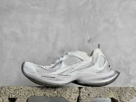 Fj Balenciaga 巴黎世家 十三代舒适百搭 耐磨透气 采用原档案原楦数据开发 1:1比例克重 货号:786959 W3Xlt 1000 尺码:35-4 - 点击图像关闭