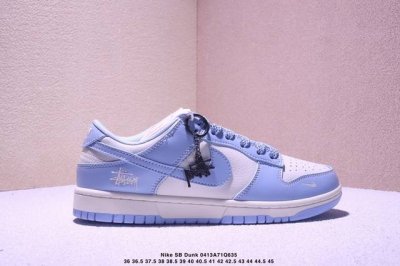 海外爆款限量发售！公司级 Nike Sb Dunk Low“ 斯图西联名 白灰双勾” 周年高端定制 低帮休闲板鞋 定制鞋盒 大厂纯原品质出货 超高清洁度 皮料切