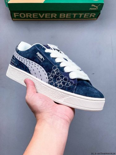 公司级！彪马puma Suede Xl 全新休闲板鞋！鞋身通体采用细腻的麂皮材质，厚实柔软，质感出众；鞋侧保留puma标志性跑道图案，侧面与后跟点缀金属色pum