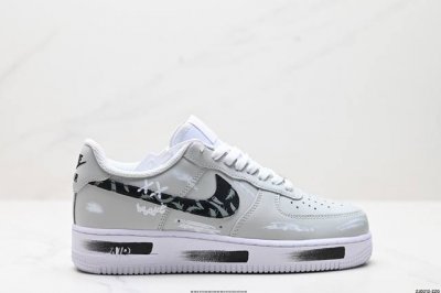 公司级Nike Air Force 1‘07 原楦头原纸板 打造纯正低帮空军版型 专注外贸渠道 全掌内置蜂窝气垫 原盒配件 原厂中底钢印、拉帮完美 货号:Cw2