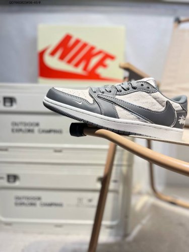 公司级头层皮斯图西 X 乔丹Air Jordan 1 Low Aj1低帮系列篮球鞋 官方同步配色 原装级产物 #拒绝公底 立体鞋型 细节完美 高清洁度Xz339