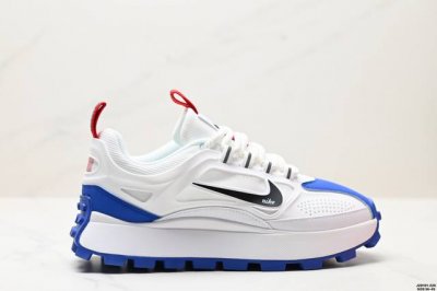 公司级Nike Reactx Pegasus Trail 2026 越野跑步鞋 兼顾迅疾外观和稳固脚感 后跟覆面和中足动态支撑巧妙融合 缔造稳定顺畅的迈步体验