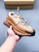 210 公司级！耐克Nike Zoom Vomero Roam 潮流低帮休闲运动鞋 nike Zoom Vomero Roam男子冬季款运动鞋专为城市环境匠心设