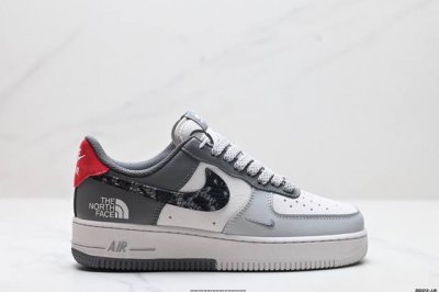 公司级Nike Air Force 1'07 Lv8 原楦头原纸板 打造纯正低帮空军版型 专注外贸渠道 全掌内置蜂窝气垫 原盒配件 原厂中底钢印、拉帮完美 货号