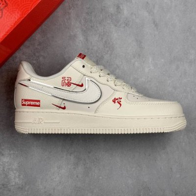 本地300 核心私 Nike Air Force 1 '07 Low 蛇纹白红印Supreme 低帮休闲运动板鞋 灵蛇纳福，原楦头原纸板 打造纯正空军版型 #专
