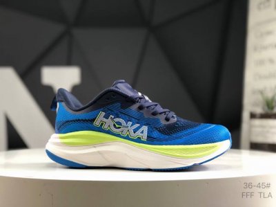 真标带半码小红书推荐M Skyflow 这个品牌来自于新西兰的毛利语，Hoka 表示大地，One One表示飞越，连起来就是飞越地平线，One One不是读作“