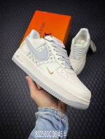 C 公司级Nike Air Force 1 07 原楦头原纸板 打造纯正低帮空军版型 专注外贸渠道 全掌内置蜂窝气垫 原盒配件 原厂中底钢印 拉帮完美 货号:X