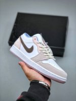 Air Jordan 1 Low Aj1 乔1雕花粉 低帮文化休闲运动板鞋 Ib8859 101 市场唯一独家头层皮打造 原鞋原档案开发 原厂皮料 原档冲孔鞋头