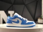 140 耐克 Air Jordan 1 Low 漆皮北卡蓝 同步官方配色 市场唯一独家头层皮打造 原鞋原档案开发 原厂皮料 原档冲孔鞋头 正确满胶鞋垫 四线拉帮