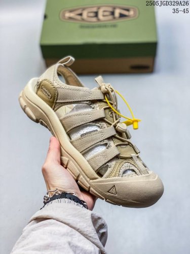 人气户外休闲鞋品牌-科恩Keen Uneek Flat-M 平底编织弹力穿搭溯溪涉水休闲户外凉鞋 #外贸订单出口品质#采用进口机台编制两根尼龙绳组成鞋面 快干衬