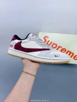 travis Scott X Fragment Design X Jordan Air Jordan 1 Low Og Sp 多方联名合作融合了Travis S