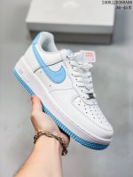 公司级带半码 耐克nike Air Force 1 Low 空军一号 Af1 低帮百搭厚底增高休闲运动板鞋。柔软、弹性十足的缓震性能和出色的中底设计，横跨复古与
