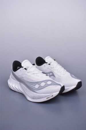 Saucony Triumph pro 啡鹏4 旗舰级缓震型跑鞋 公司级版本 更换板材pwrrun Hg上底层 前掌12Mm后跟 5.5Mm 提供95%以上的回 - 点击图像关闭