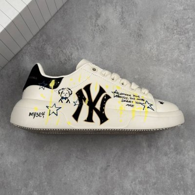 本地 核心私 Mlb Chunky Liner 白黑小狗绘画 学长鞋系列低帮老爹风轻量增高厚底百搭休闲运动慢跑鞋 高级街头休閒品牌Mlb公开了新推出的Chunk