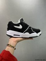 公司级耐克Nike Air Flight 89男子运动鞋 Aj4兄弟款 缓震篮球鞋 重塑80年代后期非凡篮球战靴的经典风范 利落皮革结构搭载卓越缓震系统 重现传