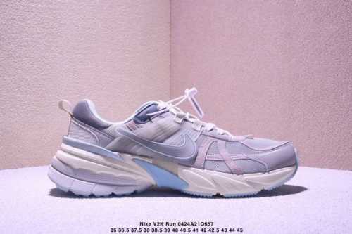耐克Nike V2K Runtekk 减震防滑低帮 复古老爹鞋跑步鞋 尺码： 36 36.5 37.5 38 38.5 39 40 40.5 41 42 42.