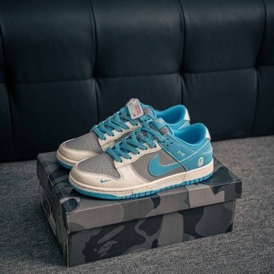 核心私 Nike Dunk 全套原楦原模倾力打造完美版型 独家原厂航空铝磨具打磨大底 鞋头坡度极致还原 无解鞋型 原盒原配 圈内天花板工艺 原厂冲刀 超高清洁度