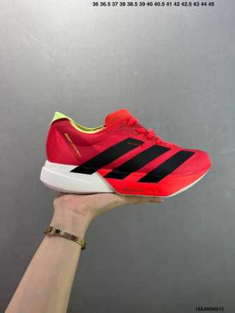 公司级Adidas Adizero Adios 阿迪超轻透气缓震跑鞋 整体外观造型与Adizero Adios Pro Evo 1非常相似 中底配置方面搭载全掌 - 点击图像关闭