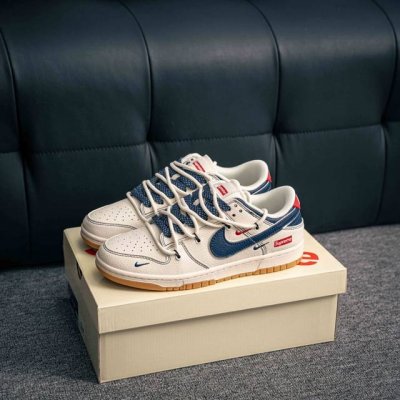 核心私 nike Dunk 全套原楦原模倾力打造完美版型 独家原厂航空铝磨具打磨大底 鞋头坡度极致还原 无解鞋型 原盒原配 圈内天花板工艺 原厂冲刀 超高清洁度