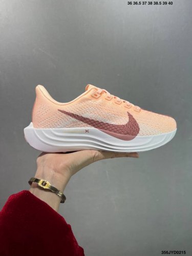 公司级Nike Pegasus Plus 舒适百搭防滑耐磨 低帮 休闲跑步鞋 采用全新双层超轻透气网眼布材质 内里嵌入定型海绵 中底搭载前Zoom 全掌Reac