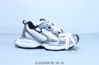 Xl Sneaker 系列正式推出 多看配色类型 哑光及木纹 老爹鞋 巴黎世家 212520Aduyq 36-44