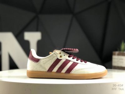 真标带半码阿迪达斯Xadidas Originals Samba 德训鞋 防滑耐磨 低帮板鞋 简约大方的设计造型，使Notitle X Adidas Origi