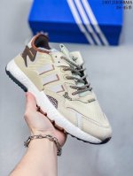 公司级 Adidas 阿迪达斯retropy P9夜行者3代 真爆大底复古跑鞋。 贾卡透气网布搭配麂皮拼接打造鞋面 极具复古风格鞋头及鞋跟点缀 中底采用全掌 B