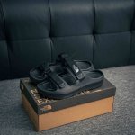 核心私 The North Face 北面 户外防水耐磨徒步 护脚踝登山鞋 具有出色的抓地力和稳定性 在户外越野中勇往直前 回弹性中底具有出色的缓震效果 高性能
