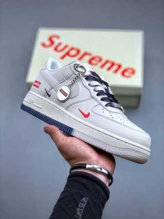 Nike Air Force 1 空军一号板鞋 官方货号：Xz6188-001 官方同步 原装级别 原楦头原纸板 打造纯正空军版型#专注外贸渠道 全掌内置蜂窝气 - 点击图像关闭