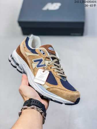 New Balance ML2002 复古休闲跑步鞋 最新出的2002R系列，鞋款延续了经典科技，升级版N-ERGY缓震物料机能与材质上脚太舒适了，鞋面的柔软麂 - 点击图像关闭