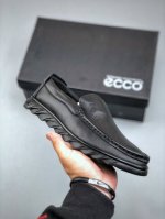Ecco爱步 小红书爆款 新款百搭休闲款 Ecco 爱步男士跑步鞋休闲鞋透气轻质系带轻便运动鞋 尺码：40-44