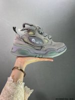 公司级国潮新品 Ocai 复古鞋 Ocaiproduct面包鞋 时尚休闲男女士运动板鞋 加肥加大的 面包鞋 凭借丑萌却极具个性和辨识度的外观，正在火速升温！ 这