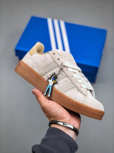 adidas Originals Campus 00S 学院系列面包风经典复古低帮百搭休闲运动板鞋货号：If4334 尺码：36 36 37 38 38 39