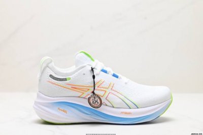 公司级Asics 亚瑟士Gel-Nimbus 26稳定跑鞋鞋面采用双层提花网面设计，提高包裹性和透气性，后跟搭载稳定系统科技T-Gel提升整体支撑力和结构感，减