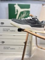 180 nike Air Jordan 4 Retro Og 中帮 迈克尔·乔丹Aj4代乔4 复古休闲运动文化篮球鞋。秉承轻量化的速度型篮球鞋设计思想完成设计，