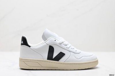 公司级Veja Campo Chrmoefree Extra Mid 经典系带圆头 生活中帮时尚板鞋 货号:Cp051537B 尺码:36-45 Id:Jjd5