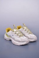 Fila Fusion 斐乐潮牌 时尚潮流休闲运动板鞋 纯原版本 鞋面设计理念源自于历史篮球鞋款Smash 从其复古鞋面提炼元素 结合板鞋鞋底做现代拼接的混搭风