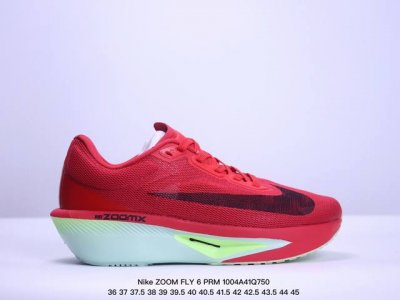 Nike 耐克 2024春新款男女子zoom Fly 6 Prm缓震轻便跑步鞋。这款鞋在继承了 Nike Zoom Fly 5 的基础上，承诺为跑者带来更上一层