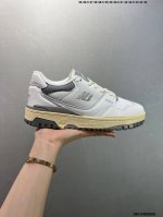 new Balance 新百伦 采用硬质牛培皮组合透气网纱鞋面材质，厚实耐磨橡胶缓震大底复古新选择，Nb新百伦New Balance Bb550系列经典复古低帮