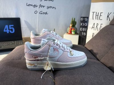 公司级Cny蛇年限定 Nike Air Force 1 Late Spring Rain” “春迟雨” 礼盒装空军一号低帮休闲运动板鞋 天际闷雷滚动，仿若蛰伏深