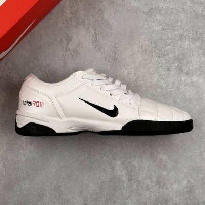 本地 核心私 nike Total T90 Sp Manchester United 时尚舒适 防滑耐磨 足球鞋 诞生于千禧年初的 Nike Total 90
