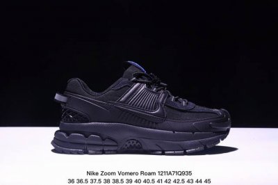 公司级耐克nike Zoom Vomero Roam 马拉松复古跑五代休闲运动慢跑鞋 采用环保纤维革饰片组合网眼布鞋面材质 升级正确后跟tpu加固 耐弯折热塑框