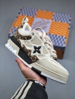 550支持放店K Lv-路易-威登Trainer 2025走秀最新款原版1：1开发复刻！！上脚非常舒适 做工精细鞋面由意大利进口小牛皮拼接，侧边饰有品牌Logo